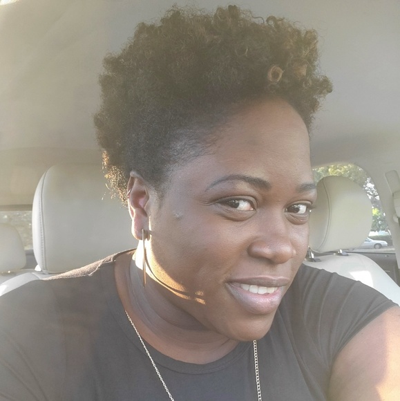 Meet your Posher, Kadieann - Picture 1 of 1